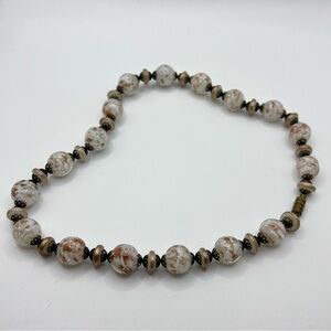 Elegant Vintage Gold Tone and Cream Glass Beaded Necklace